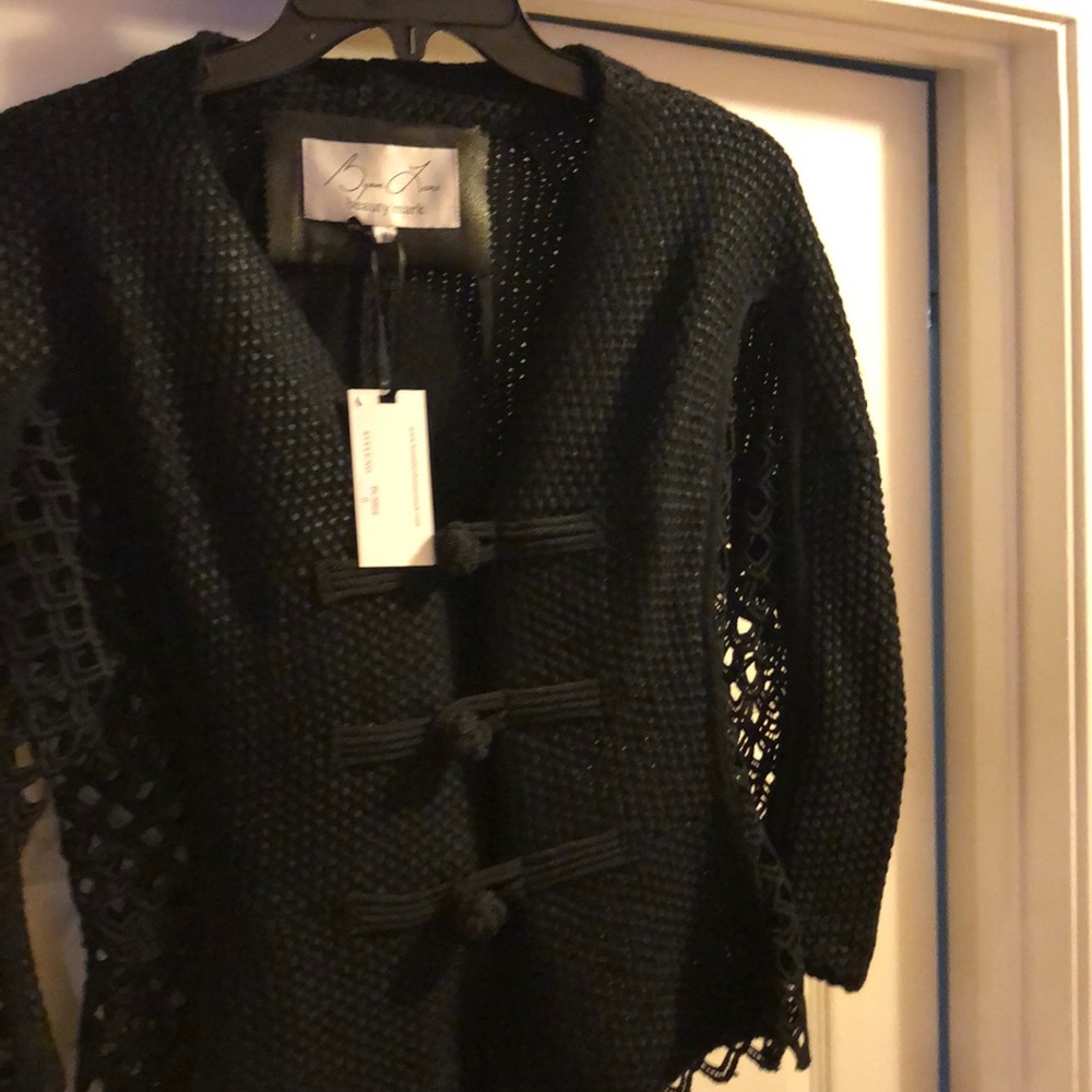Woven Jacket - Picture 2 of 4